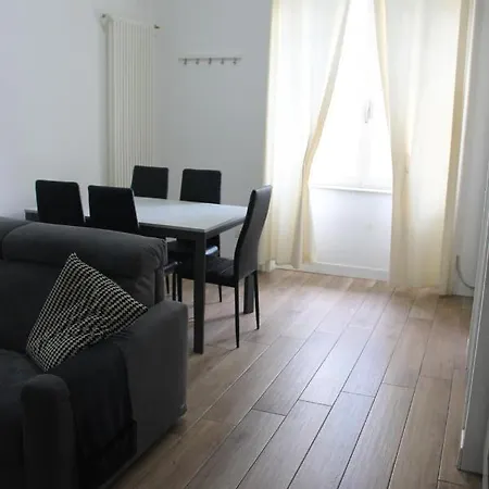 Casa Helzel * Neapol